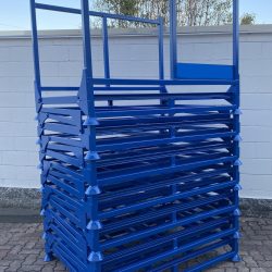 stackable racks with folding sides